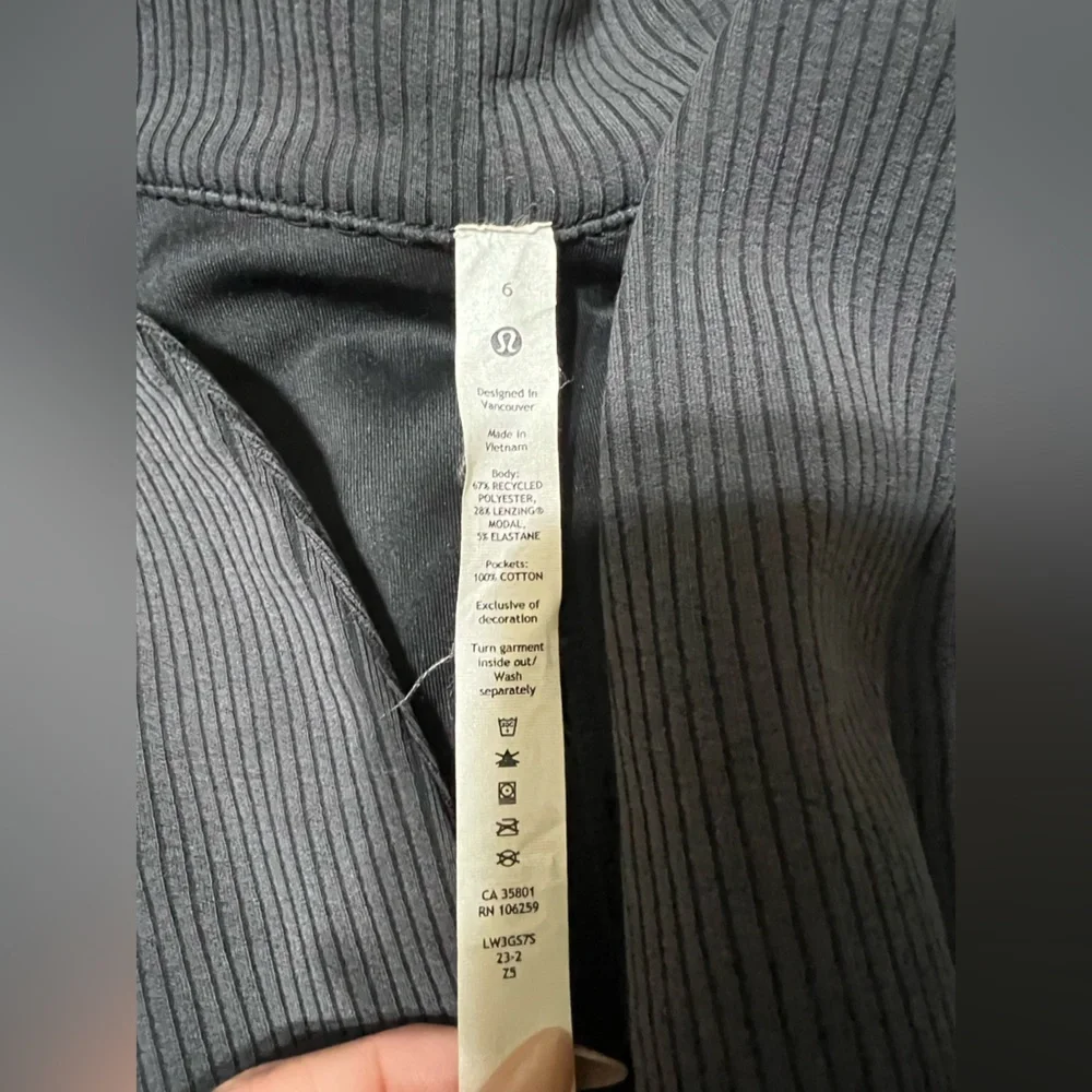 Lululemon Ribbed Softstreme Belted Wrap Robe - Picture 6 of 6